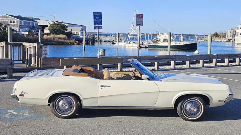 Mercury's thinking man's muscle car wrapped Lincoln-style luxury around ...