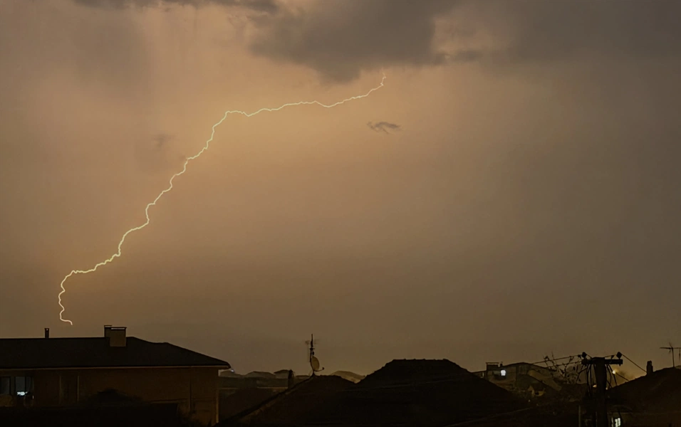 Nature’s rarest weather moments worth chasing