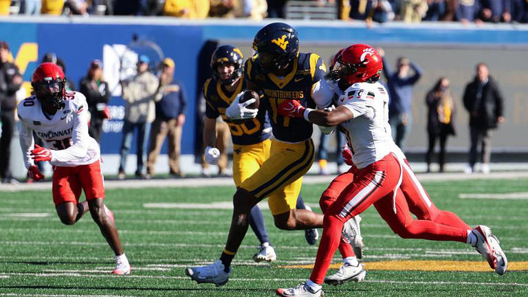 West Virginia reveals depth chart ahead of road matchup vs. TCU