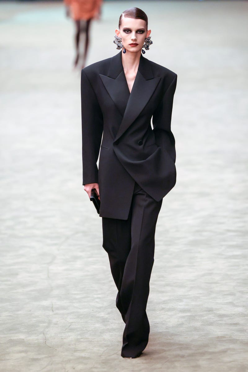 Tuxedo jackets are the on-trend style replacing basic blazers – Next's ...