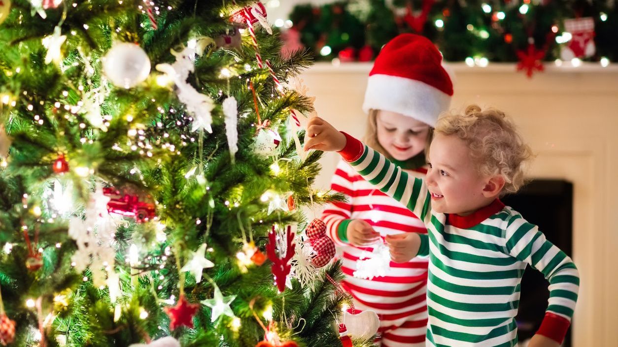 Earlier date for putting Christmas trees up set for this year