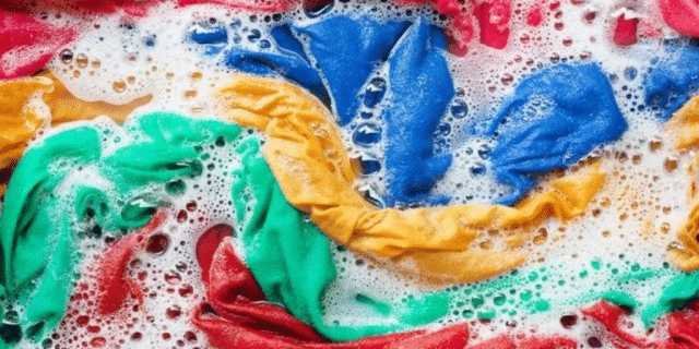 How long to soak clothes: How long should you soak clothes before ...