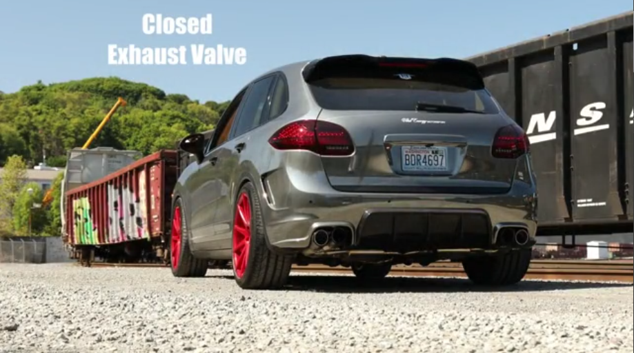 White Varis Evo and black chrome widebody Cayenne stand out