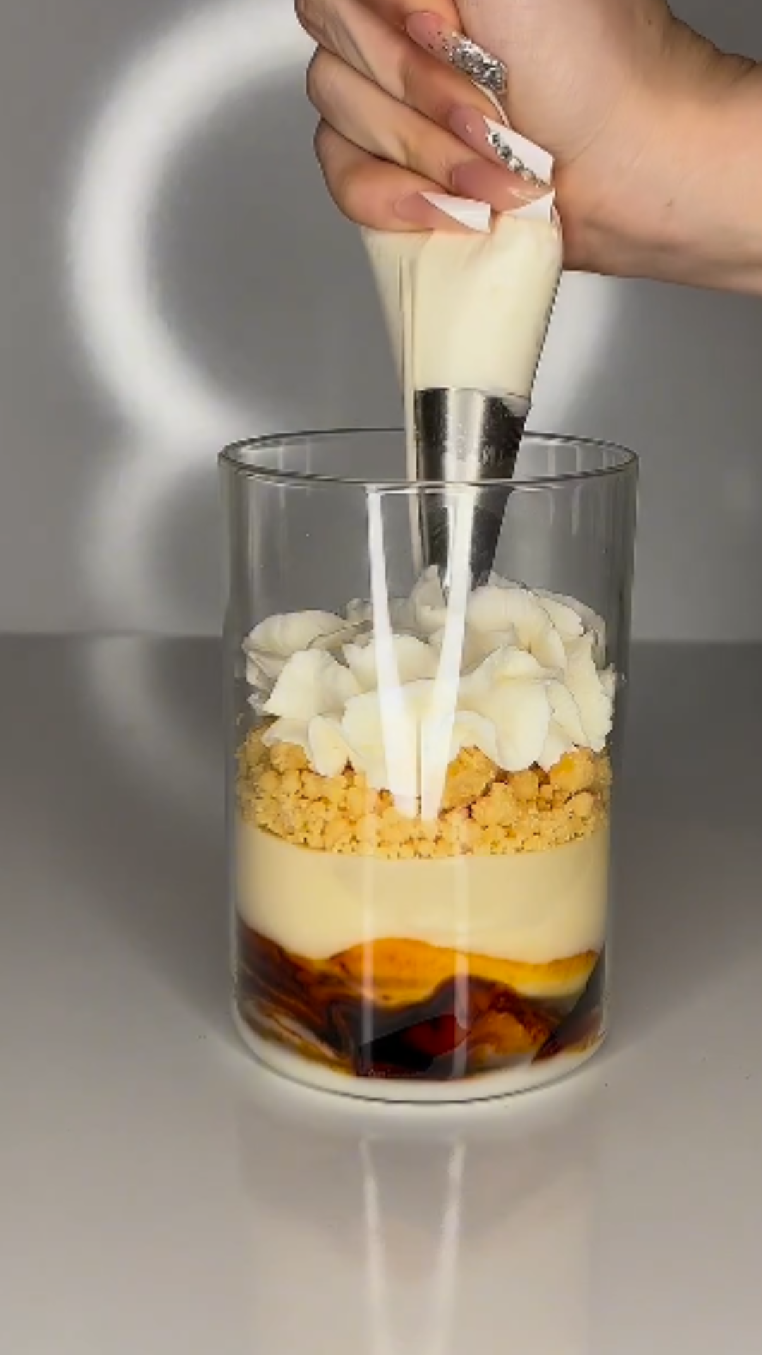 The secret behind the popularity of pumpkin spice candles