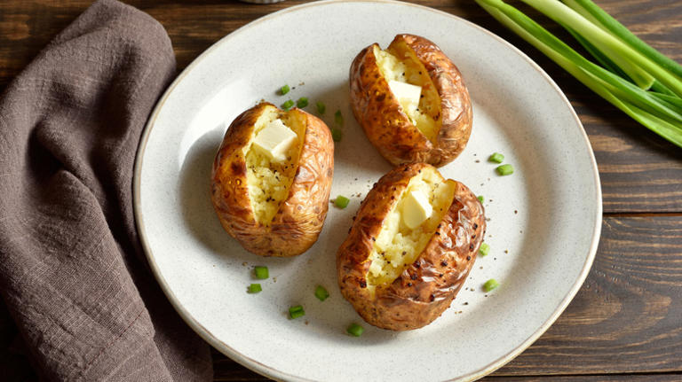 You don't need cheese or bacon: Baked potatoes are fresh and flavorful ...