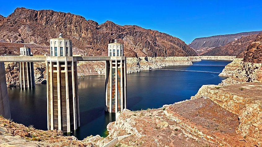 Lake Mead dead pool would force Lake Mohave to drain