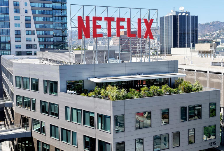 Netflix stock falls on report that viewers watch less. Why Wall Street ...