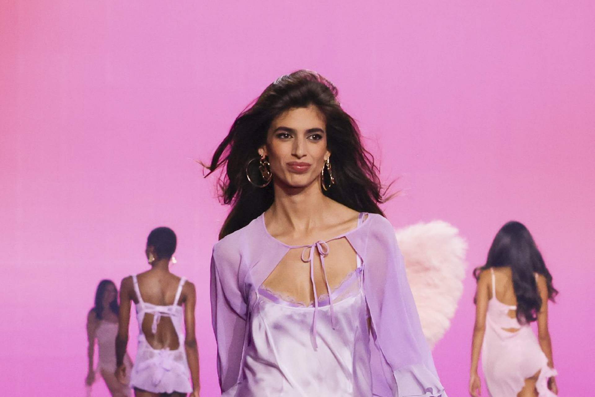 Cala, la modelo que triunfa en Victoria's Secret, hija de un famoso ...