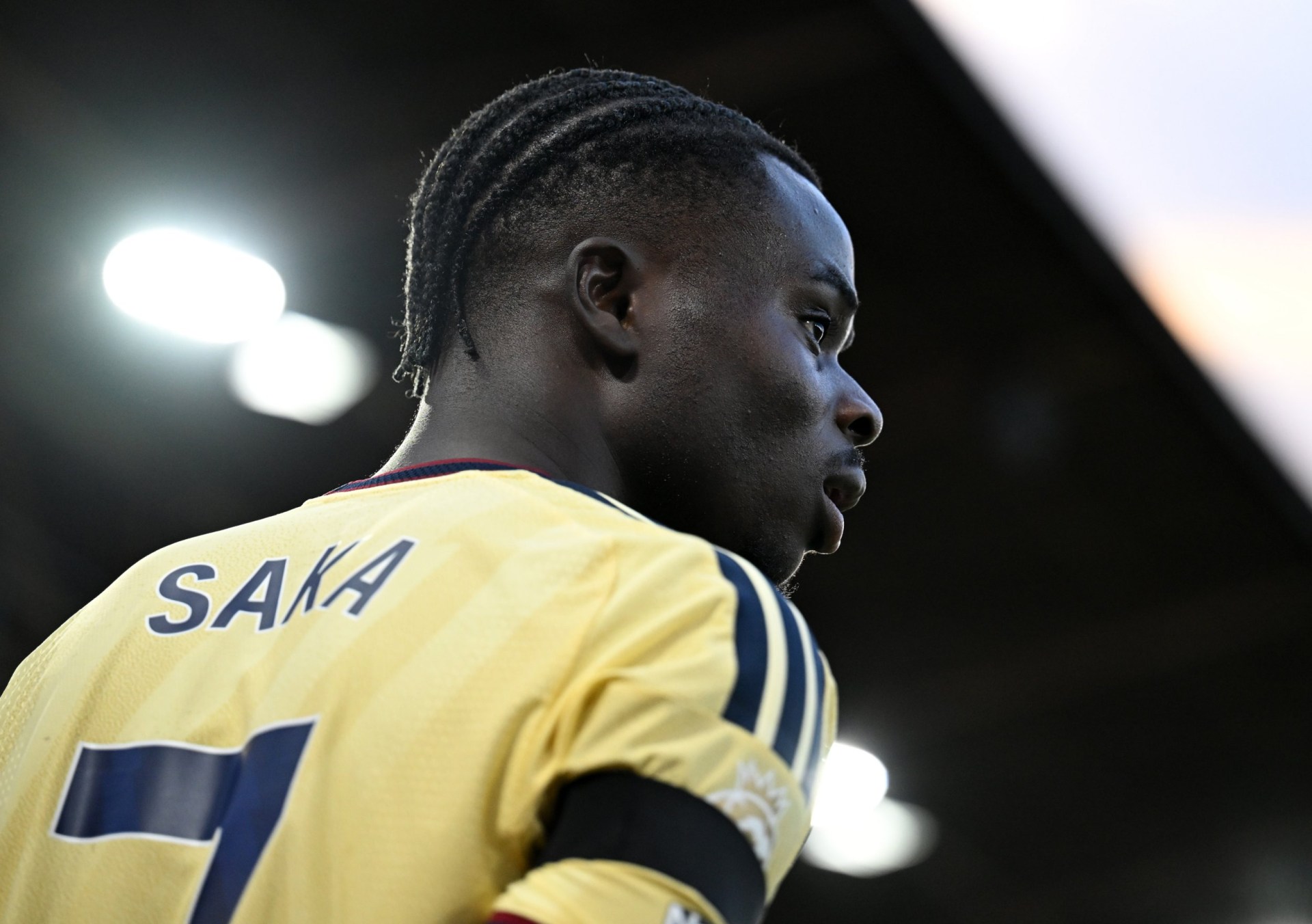 Arsenal star Bukayo Saka branded a cheat who dives all over the place ...
