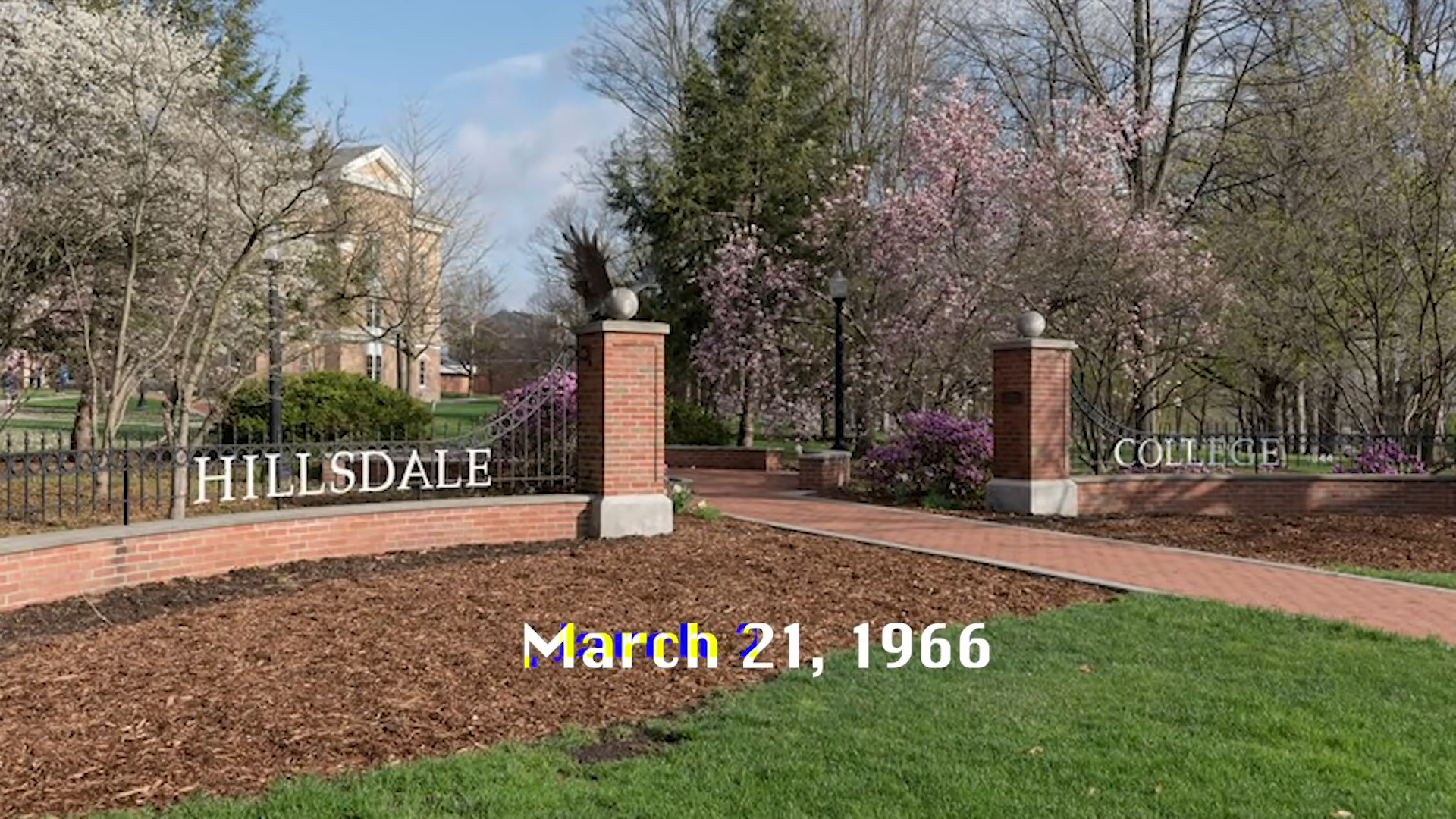 87 witnesses reported strange lights near Hillsdale College… an Air ...