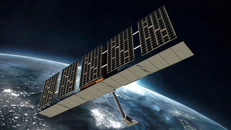 Russian satellite Kosmos 2612 nears US satellite within 500 meters