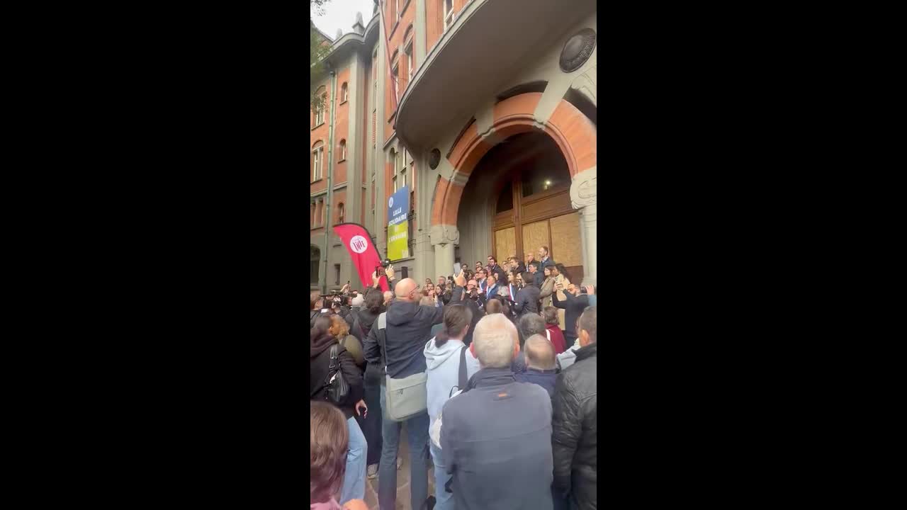 Hundreds gather in Lille to support local traders after weekend ...