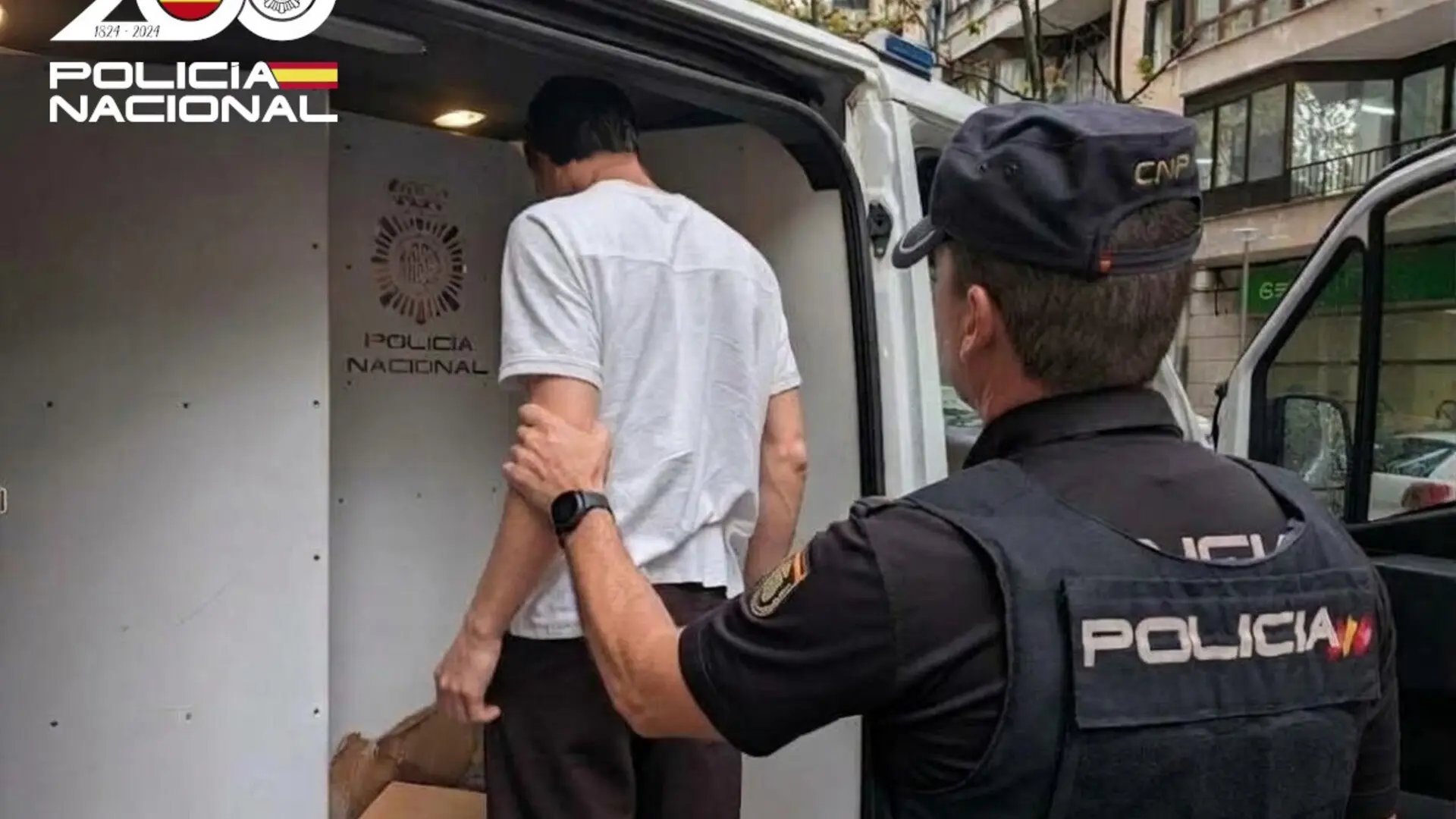 Dos detenidos acusados de violar a una mujer mientras estaba ...