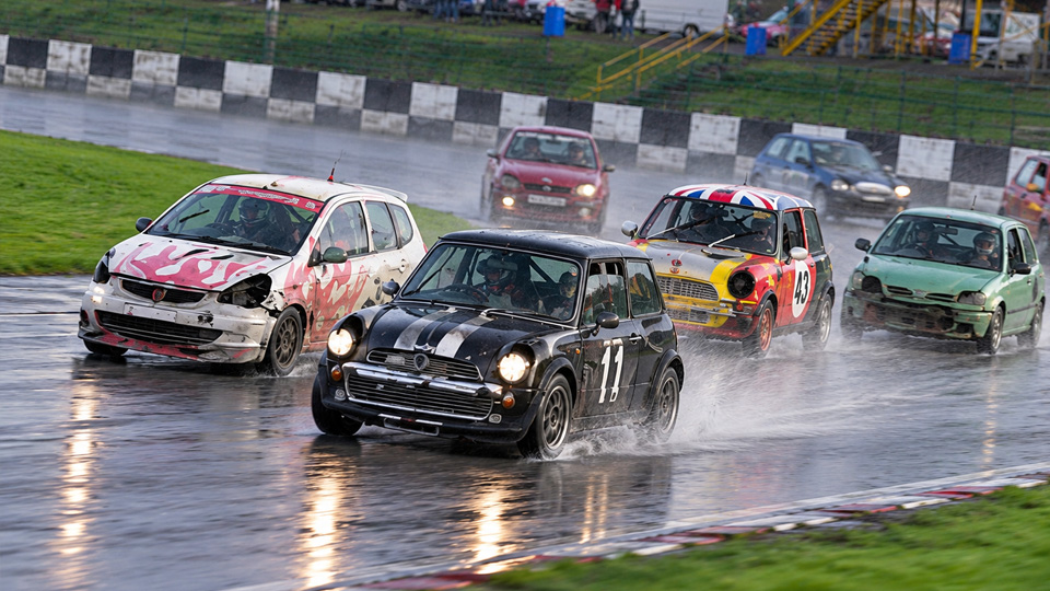 A $100 scrap car takes on an endurance race