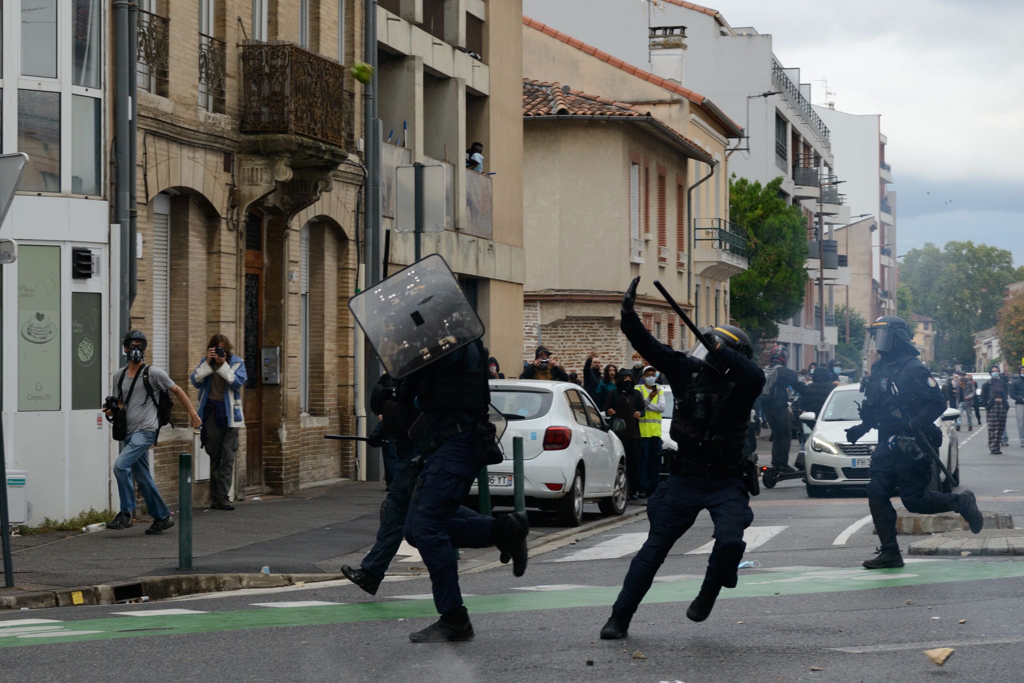 Israel aims to expedite immigration for French Jews