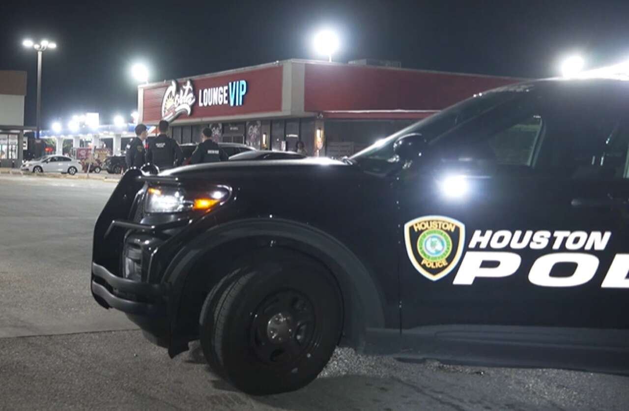 Man critically injured in shooting outside Houston nightclub after ...