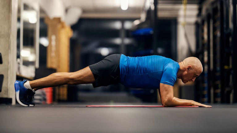 Stop straining your lower back: How to fix your plank form