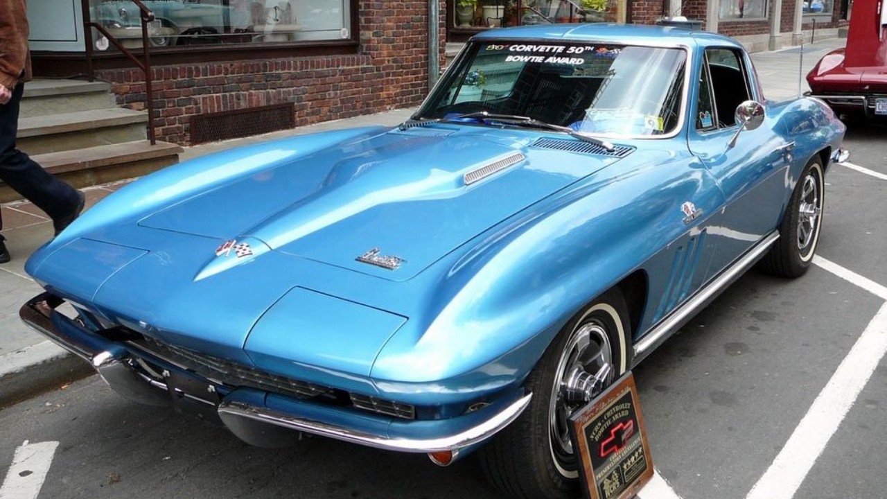 10 big-block Corvette engines from the 1966 L72 427 to the last one ...