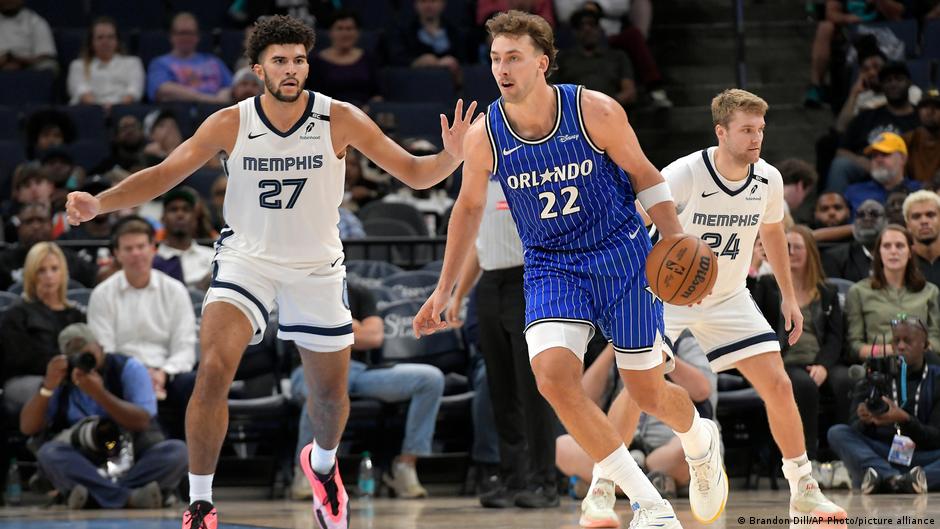 Wagner brothers separated - new starts for German NBA stars