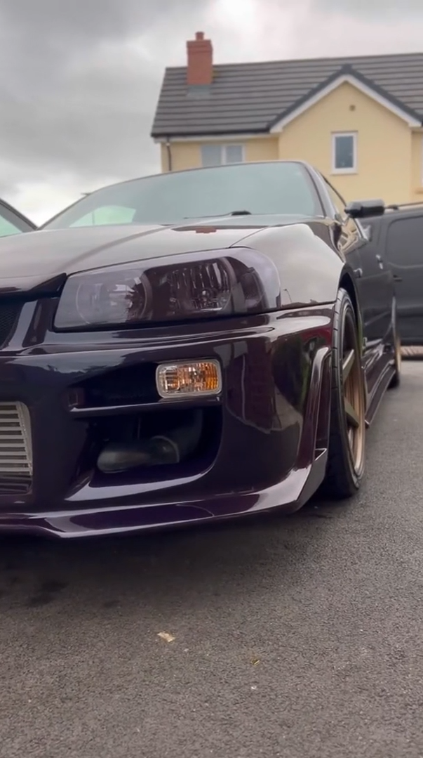 Car detailing techniques that bring neglected surfaces back
