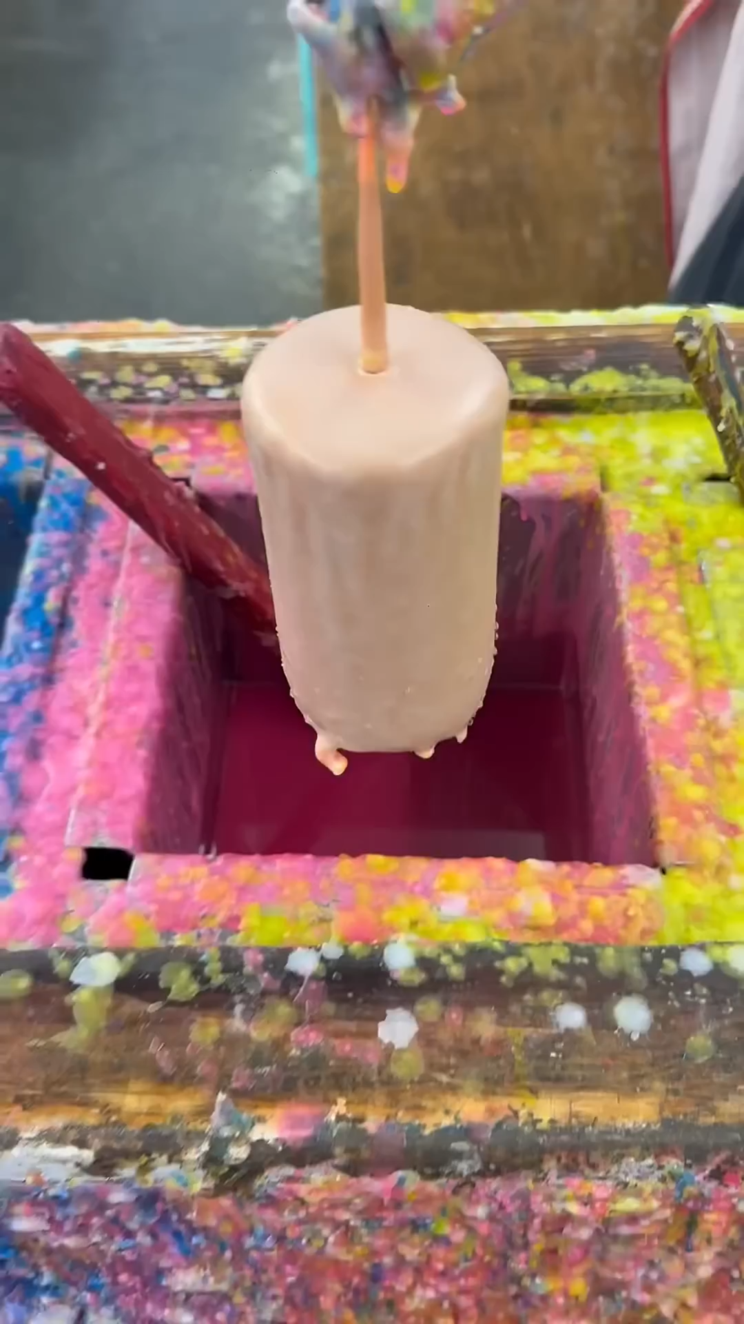The satisfying process of candle dipping and wax layering