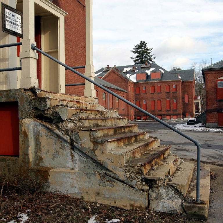 Why are there so many abandoned mental hospitals in Massachusetts?