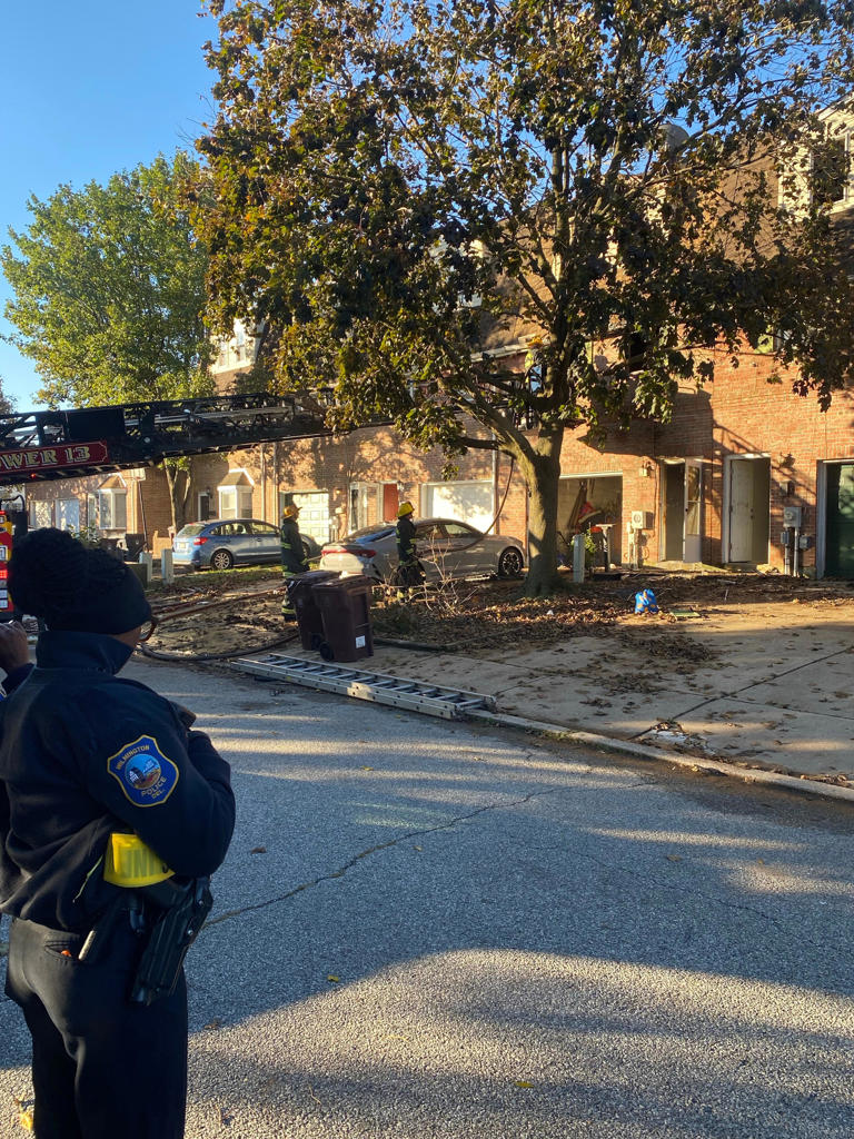 Wilmington house fire kills 2, injures 2 firefighters