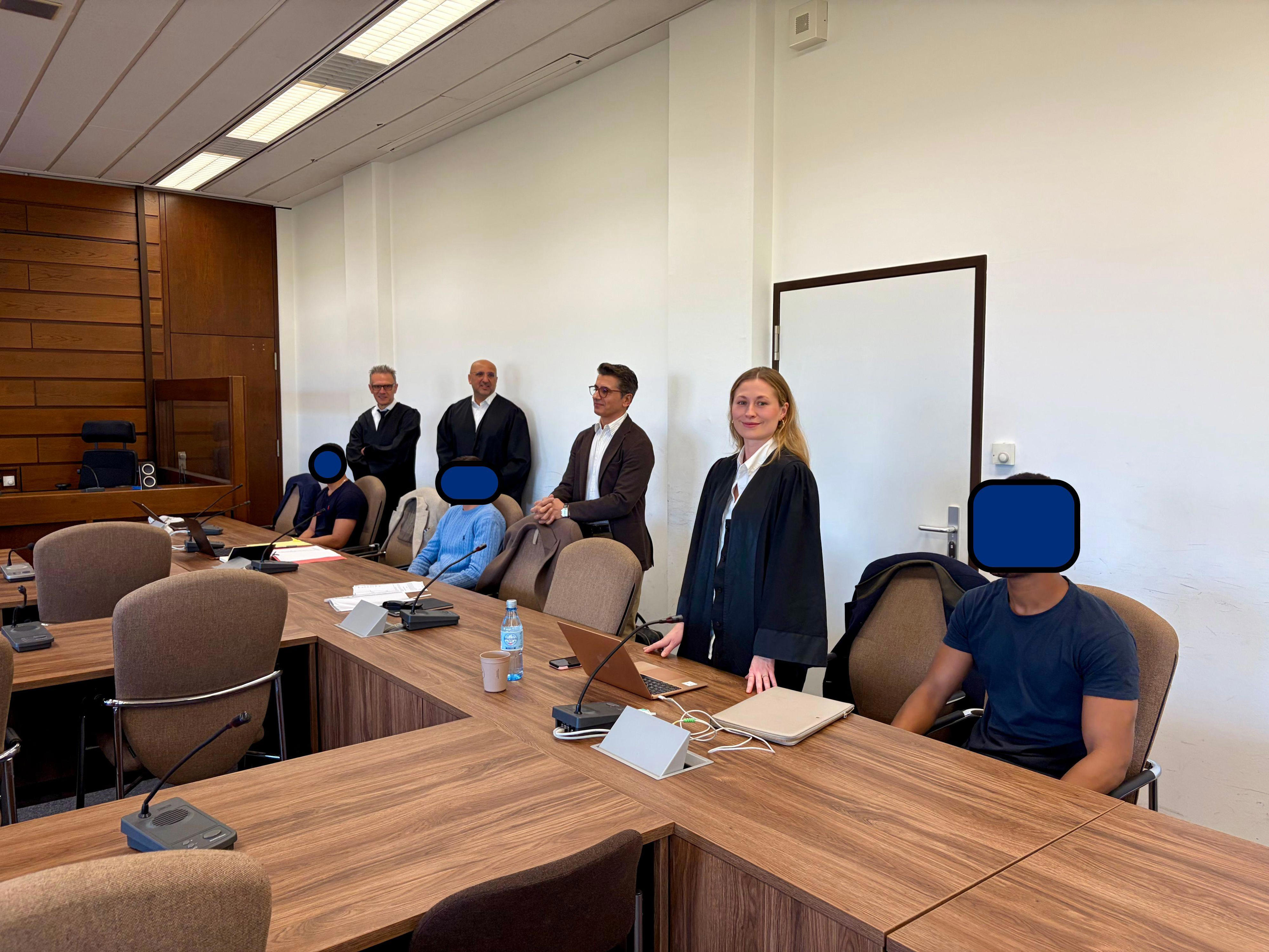 Prozess: Rätselhaft, wie 1000 Euro in Leverkusen den Besitzer wechselten