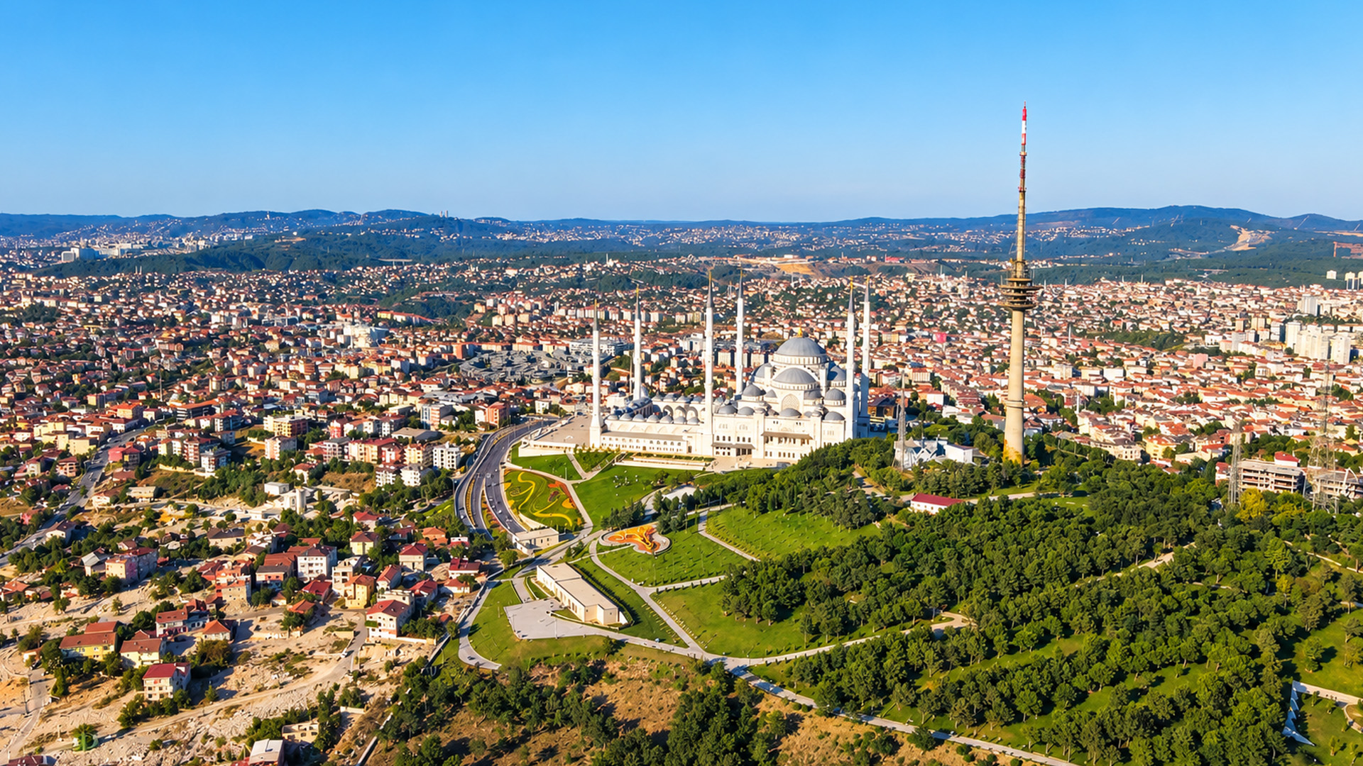 How was such a large mosque built on this hill?