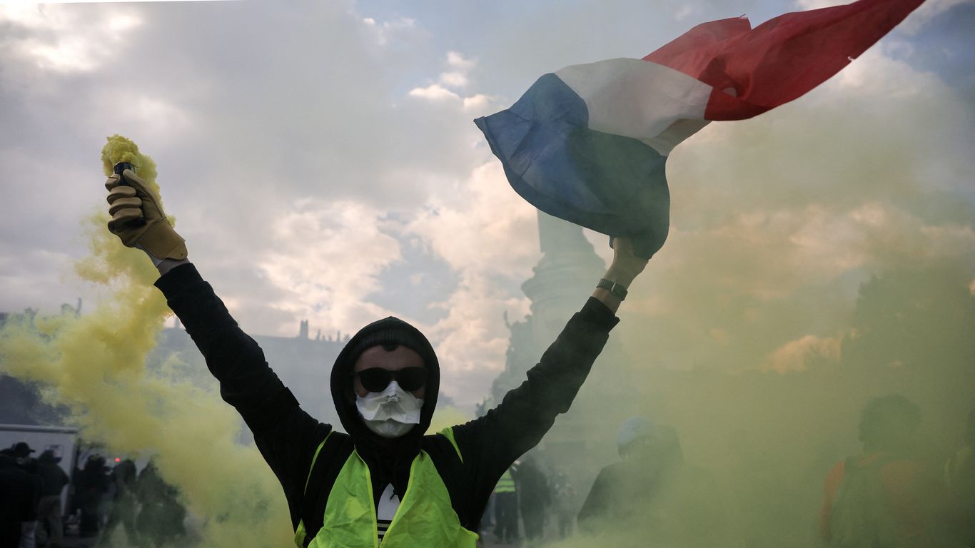 French riots become Republican midterm boogeyman