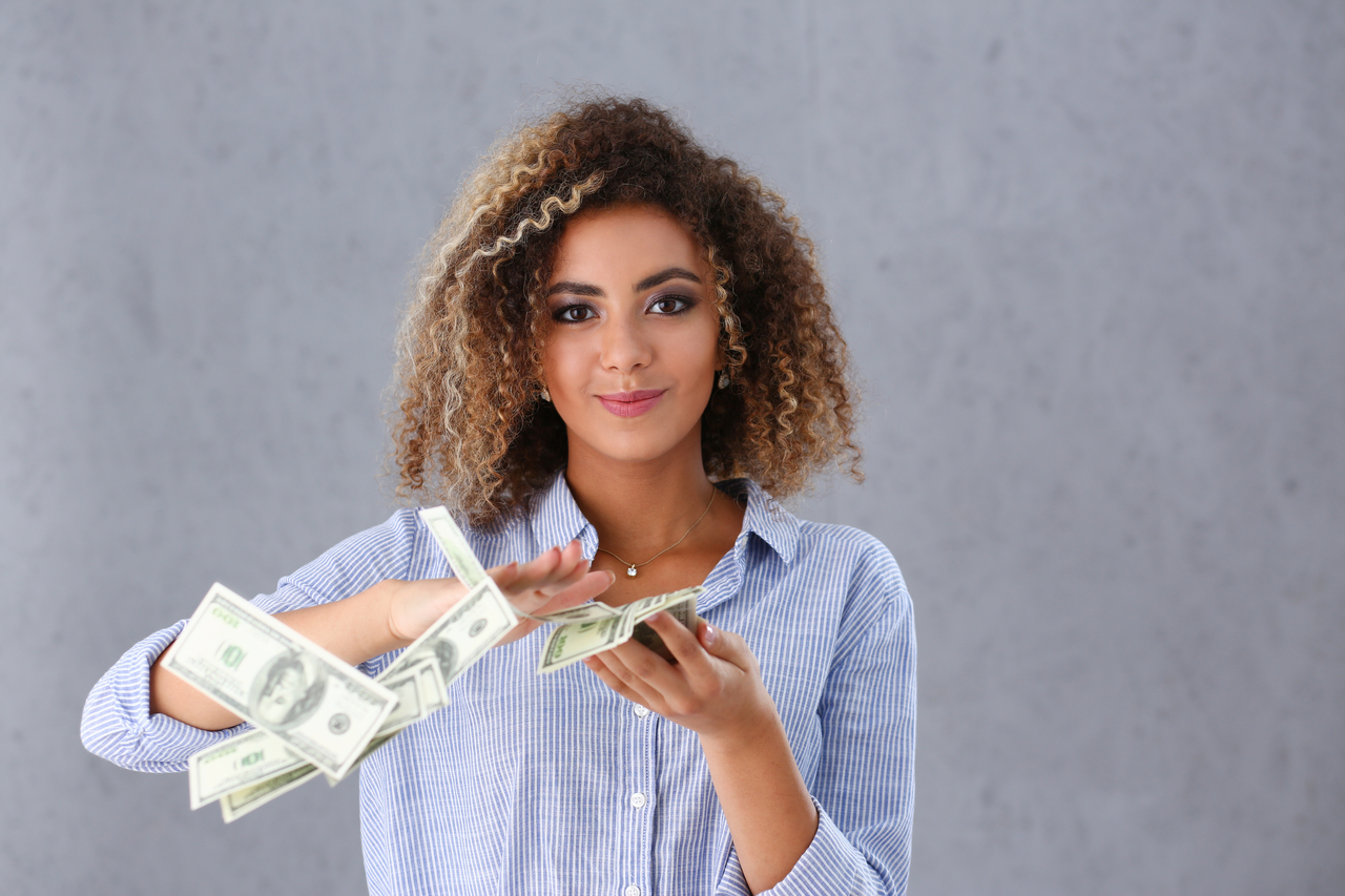These 2 dividend stocks are money-printing machines