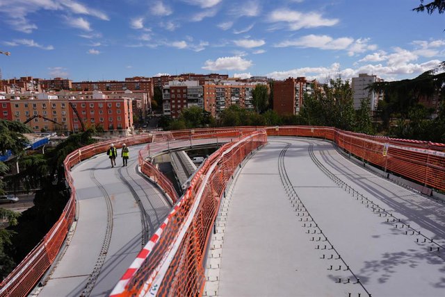 Almeida hace un recorrido por las obras de Parque Ventas a los ...