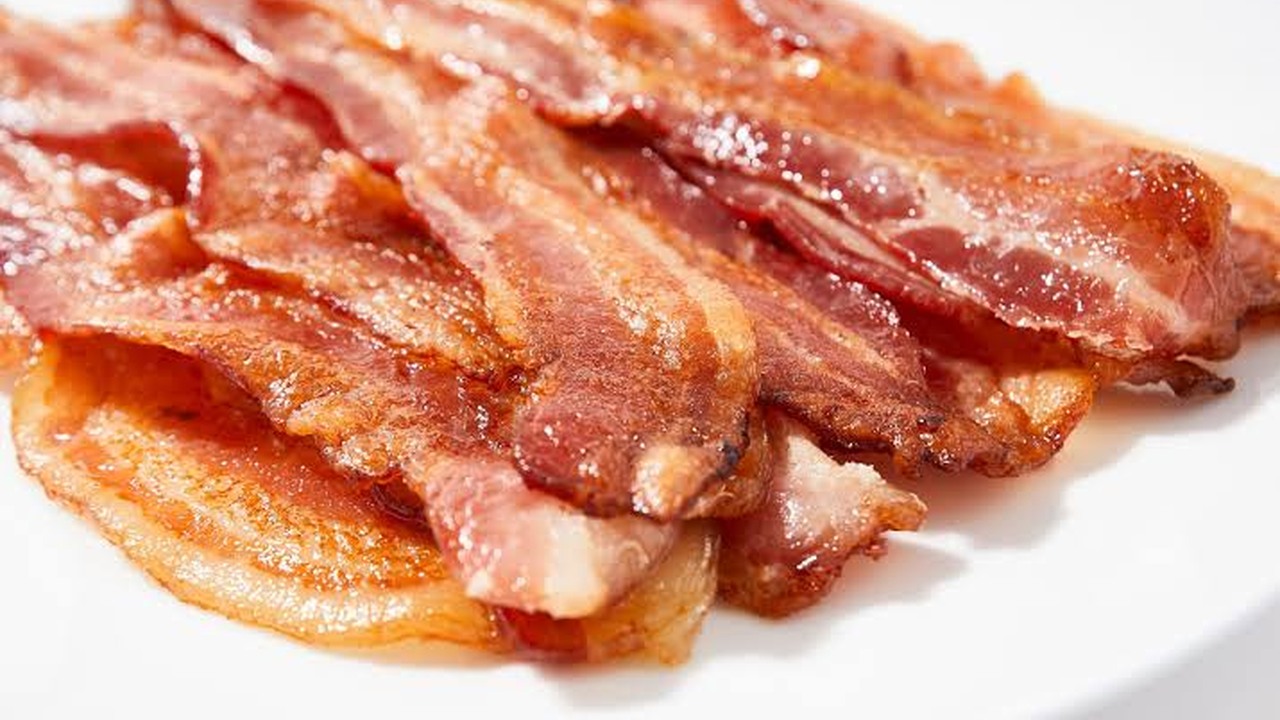 12,036 pounds of bacon - why Canadian smoked bacon was recalled after ...