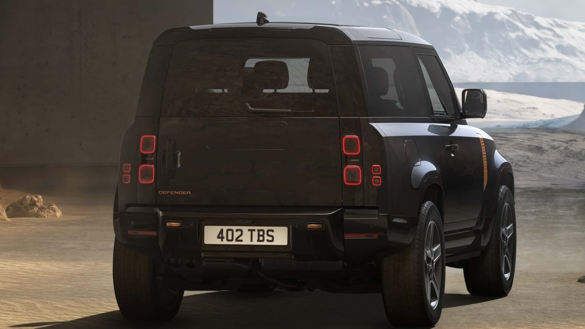 Land Rover deleted this Defender's spare wheel for better visibility