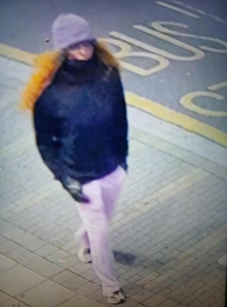 Police hunt person in possible disguise after man shot dead at pub