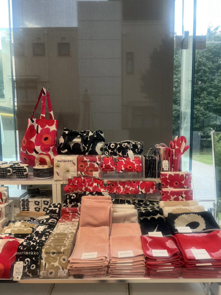 【マリメッコ展 模様のちから Marimekko: Art of Printmaking - Beauty, Dream, Love】東京都 ...