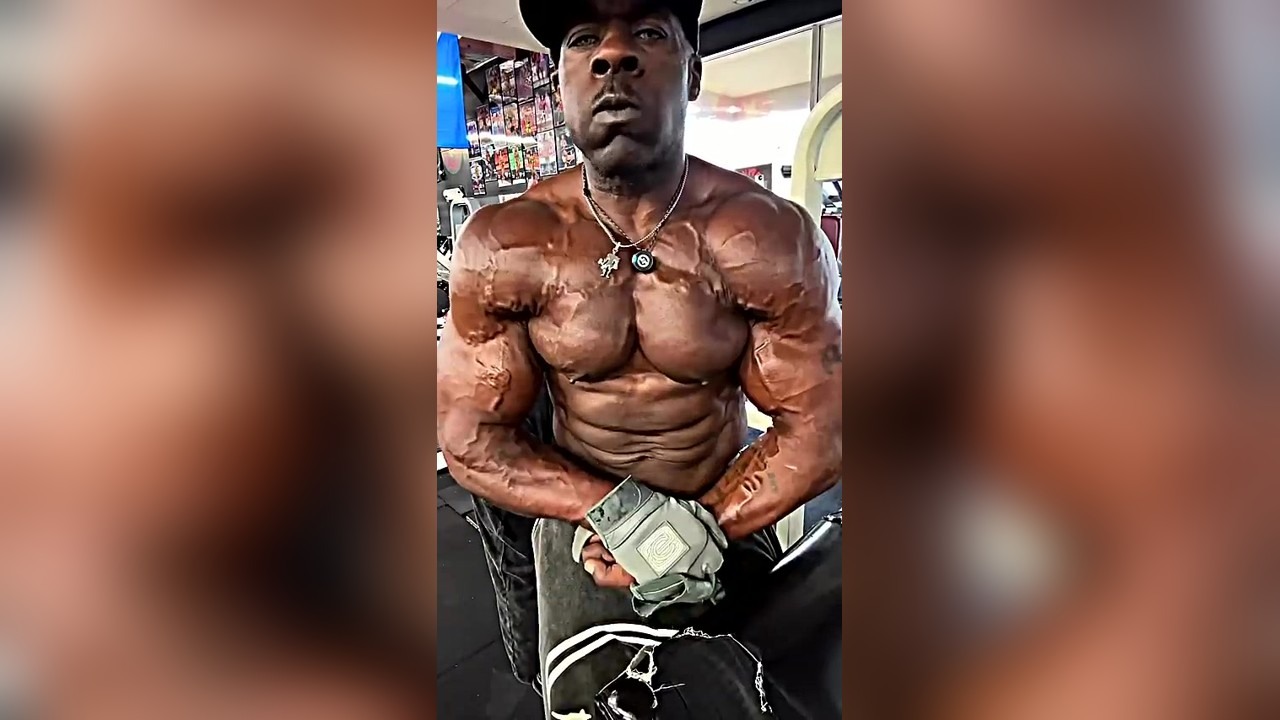 Kali Muscle shows his physique at 50