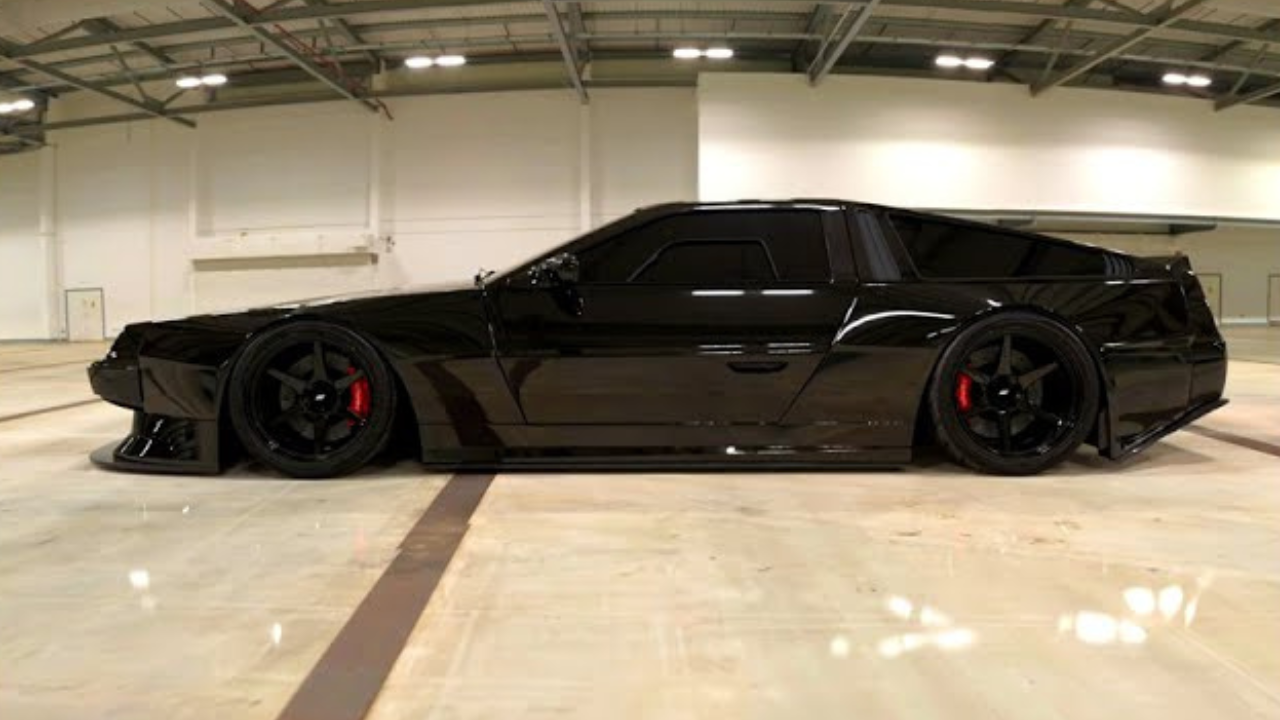 All black cyberpunk DeLorean 3D animation explores futuristic design