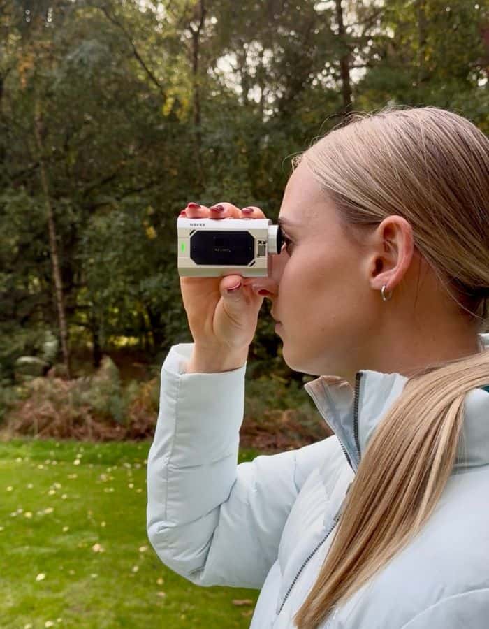 NAVEE mini rangefinder review: Small in size, big in performance?