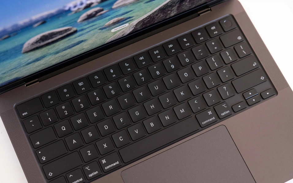 Apple sets October 28 date for 'Pro and Tell' product showcase