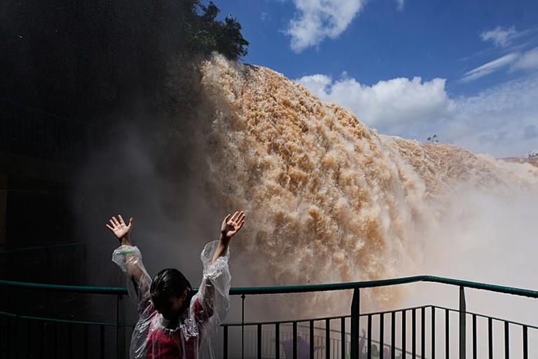 El Niño tracker: How the weather phenomenon is wreaking havoc around ...
