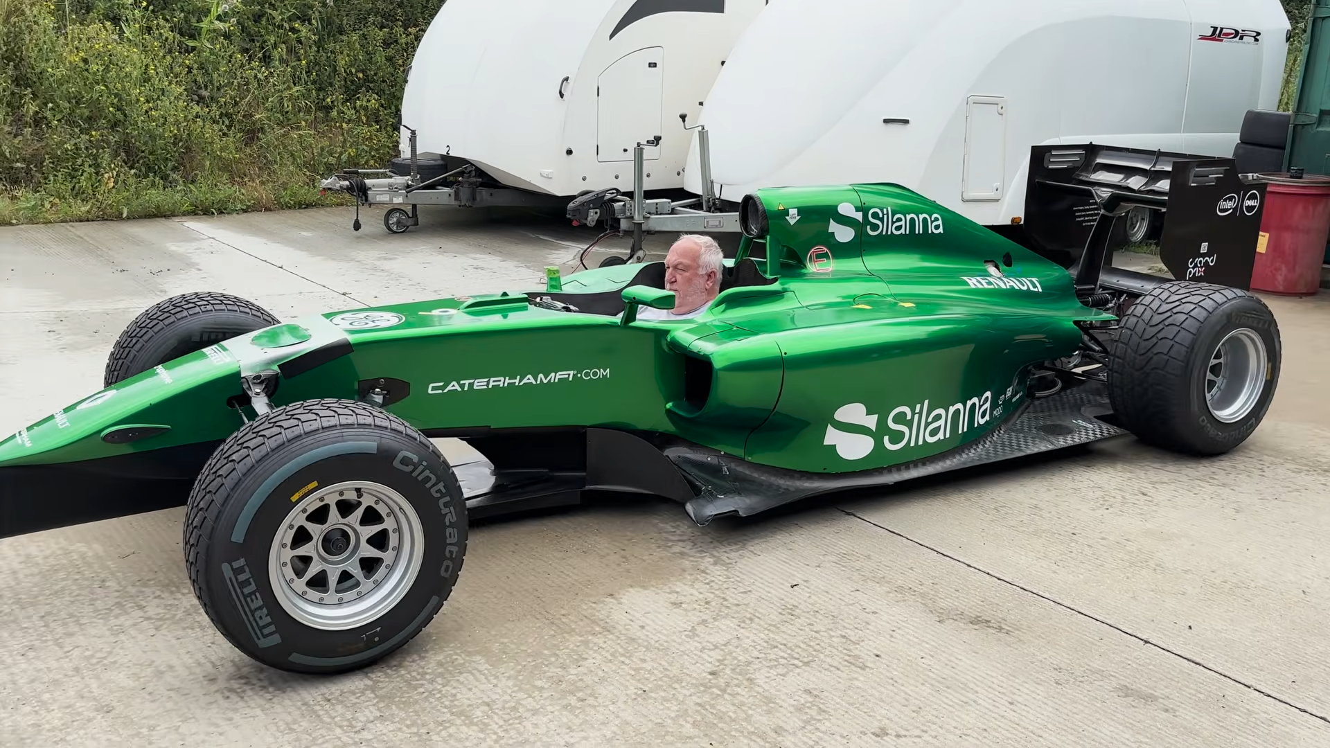 How One Man Built a Formula 1 Car for $200,000 At Home