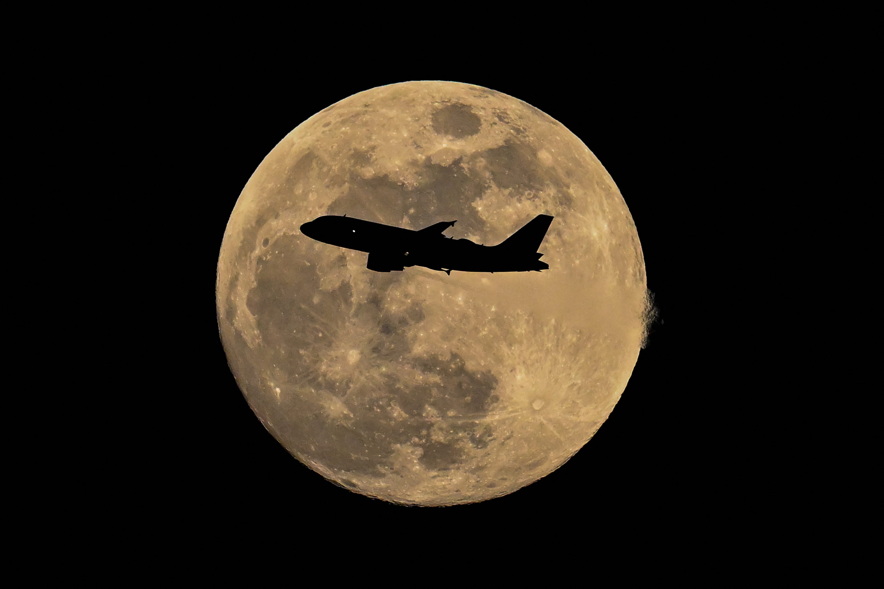 Phoenix Sky Harbor gets a new nonstop route to Europe