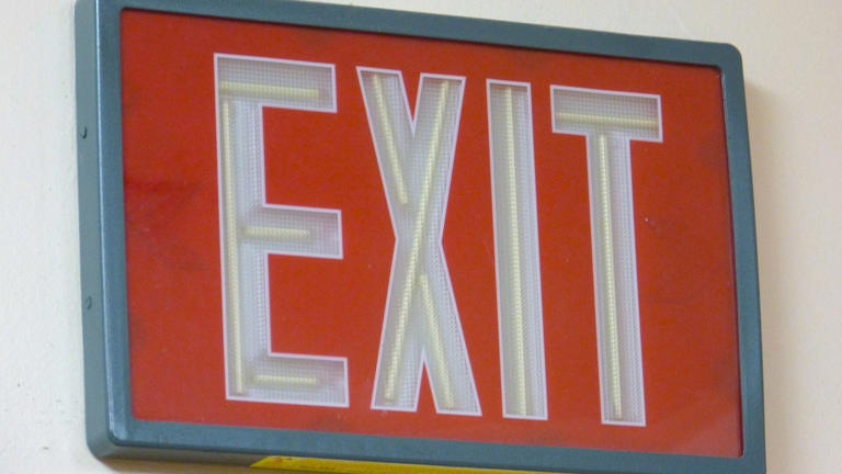 Two glow-in-the-dark exit signs holding 15 curies of tritium went ...