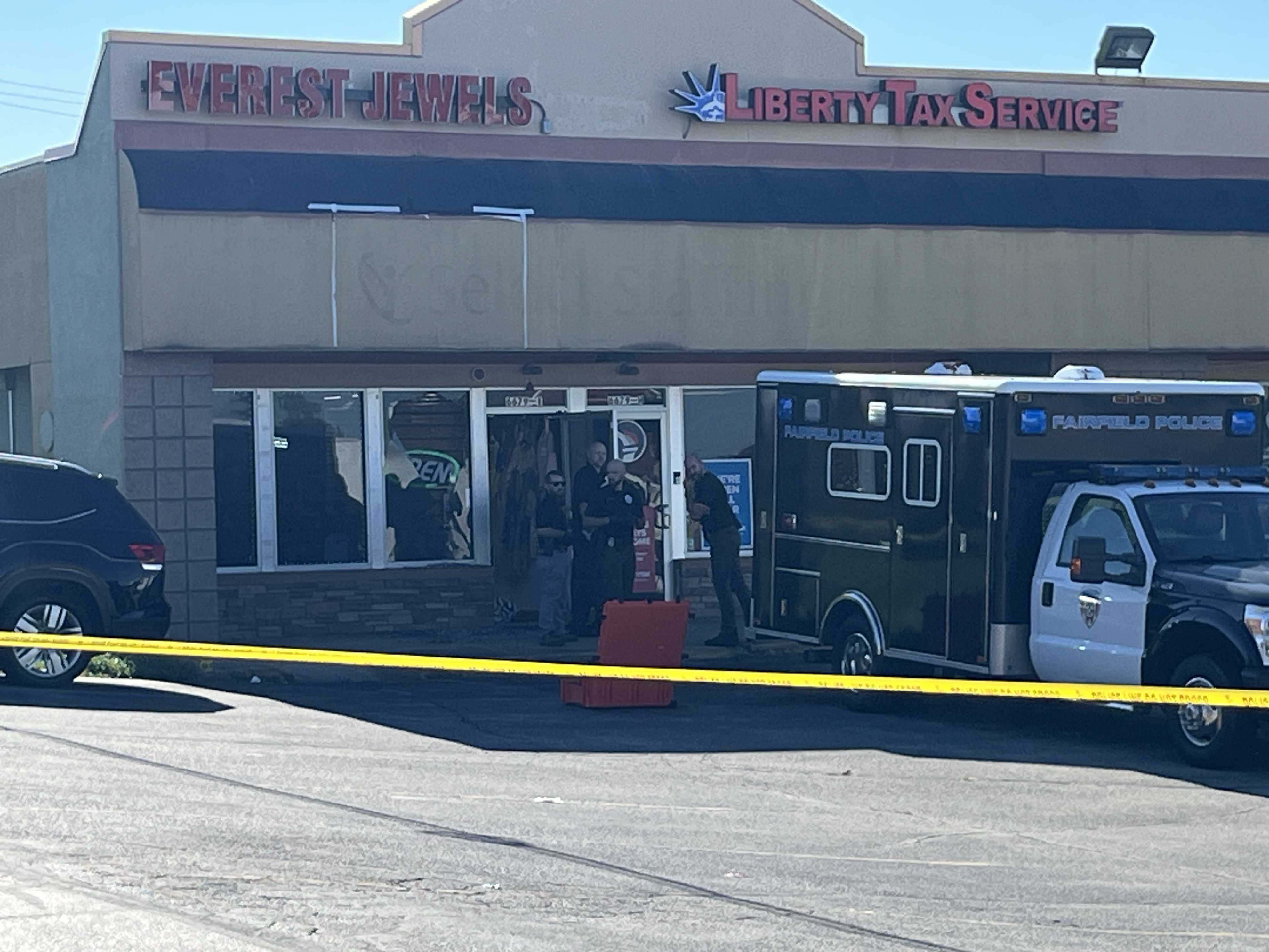 PD: Man killed in robbery at Fairfield jewelry store; family says ...