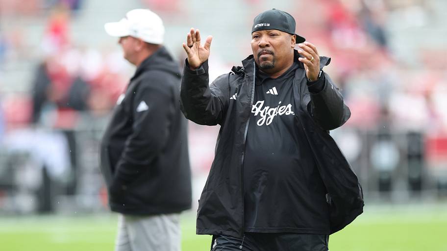 Texas A&M’s running back rotation faces a major decision