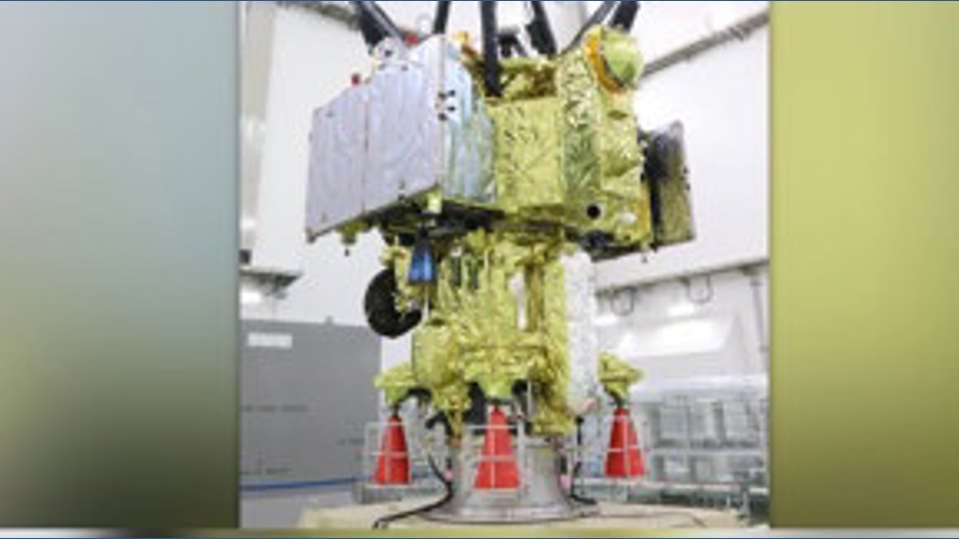 Japan's space agency launches multi-year mission to study 2 Martian moons