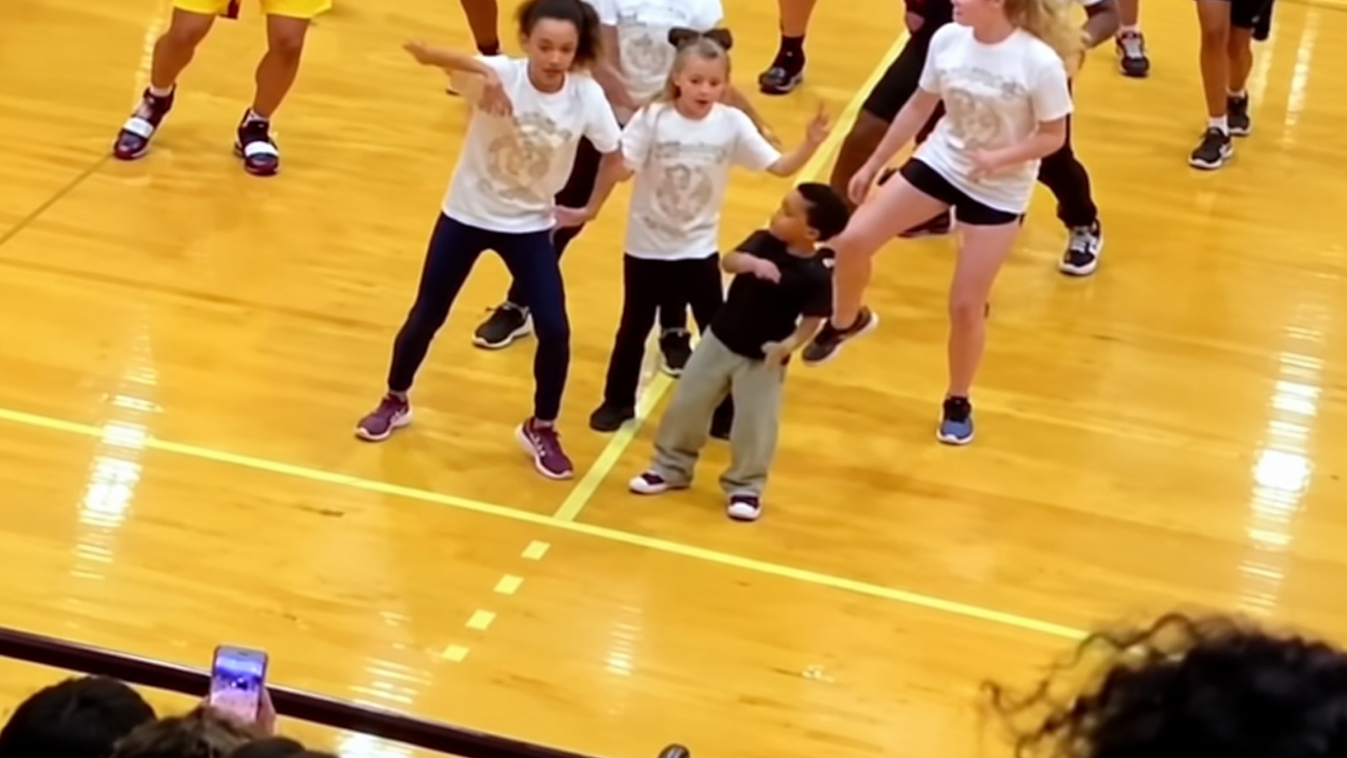 Fortnite emotes in real life caught on camera