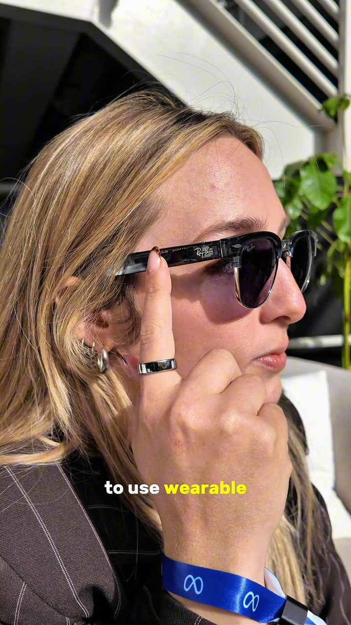 Meta finally dropped the cameras in this pair of smart glasses