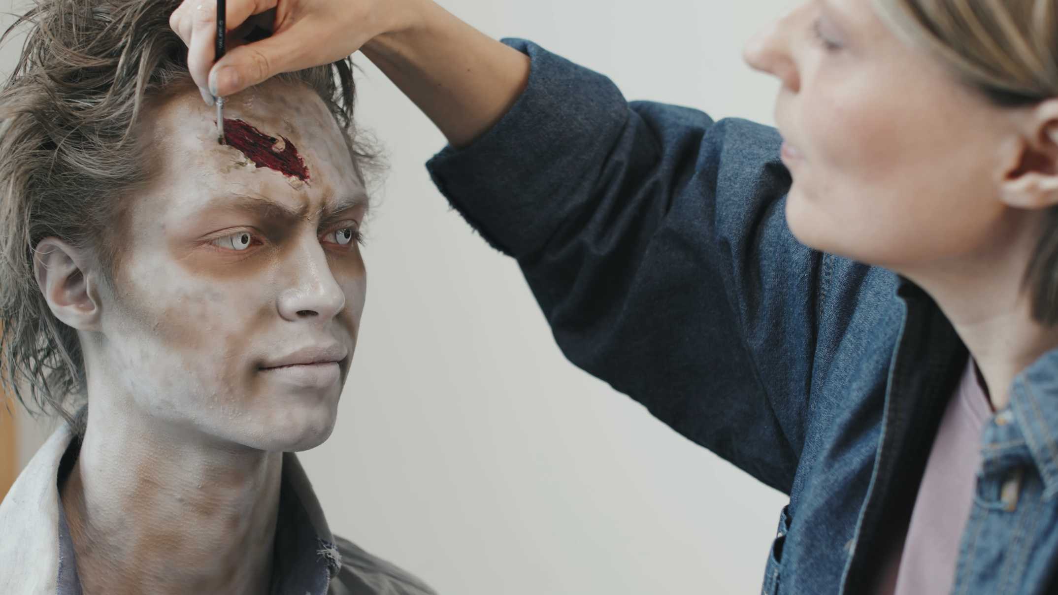 Eureka Springs zombie crawl returns this Saturday